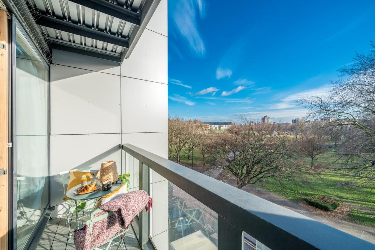 2 Bedroom Apartment With Park Views Shoreditch London Eksteriør billede